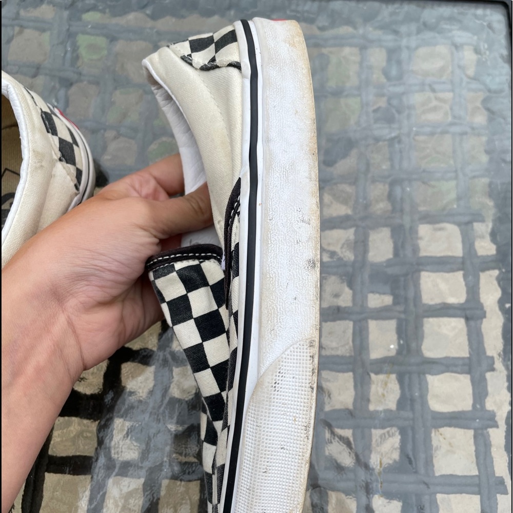 Black and white vans - Picture 5 of 13